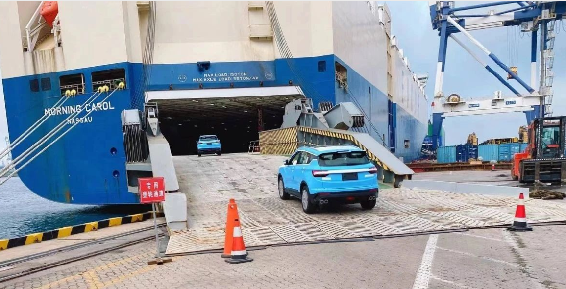 How to Ship Cars Overseas? 3 Main Vessel Types Compared (Choose Wrong & Pay 50% More!)