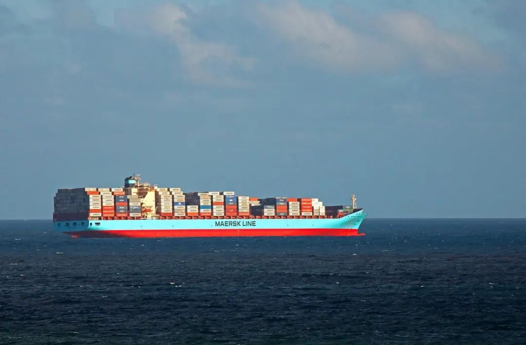 Maersk Adjusts Heavy Weight Surcharge (HWS) for Asia-Europe Routes