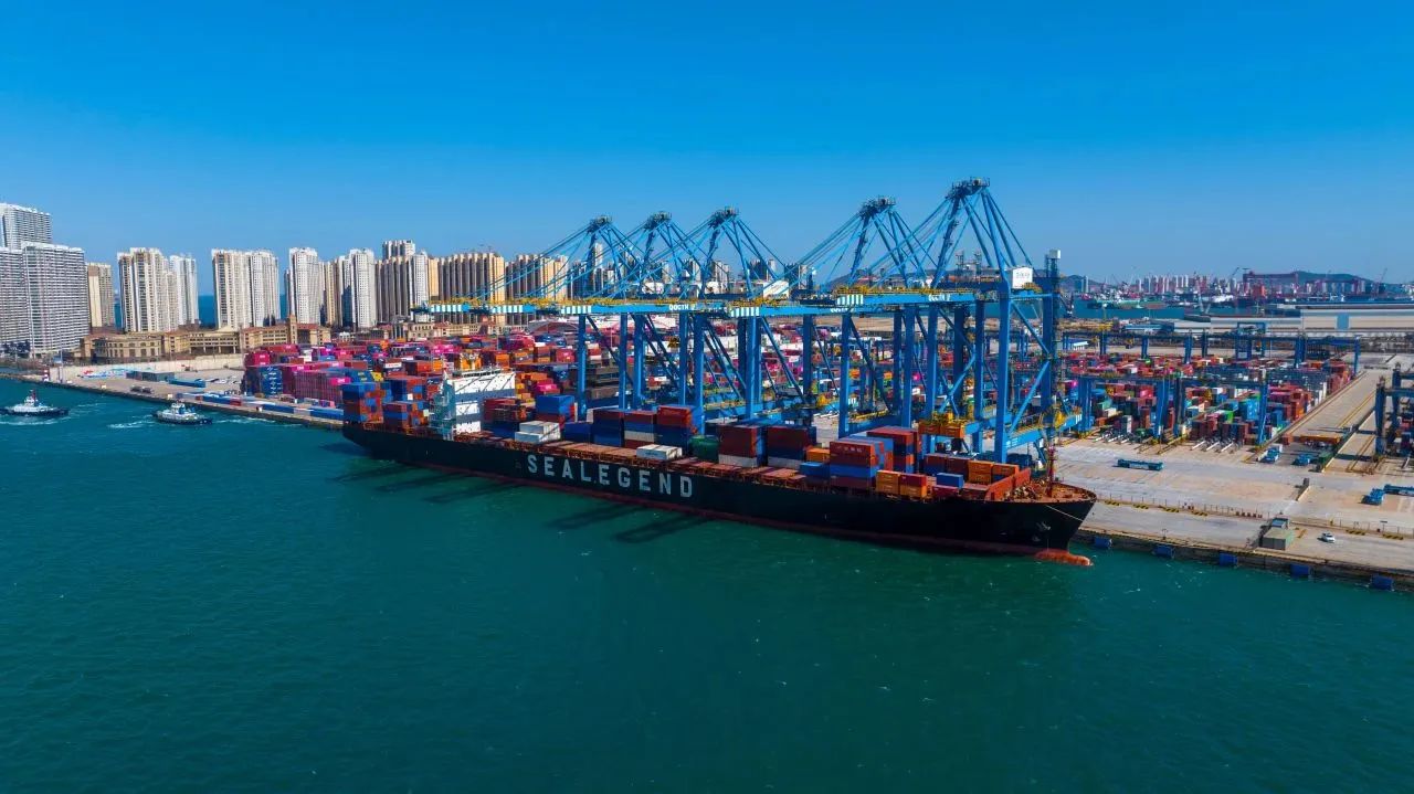 How This Chinese Shippers Arctic Route Cuts Europe Transit to Record 18 Days?