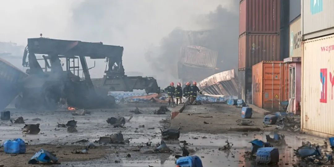49 Killed 300 Injured In Bangladesh Port Depot Fire_5