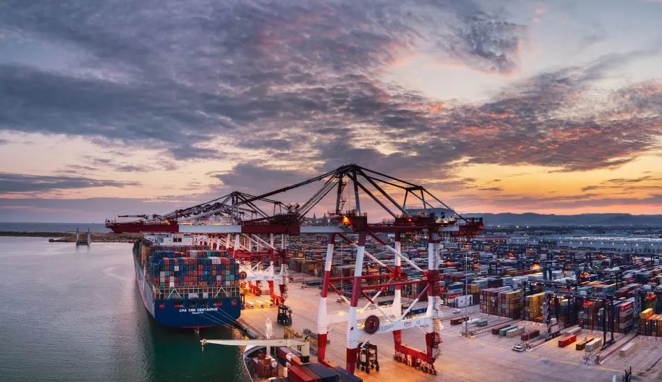 Top 10 European ports_12
