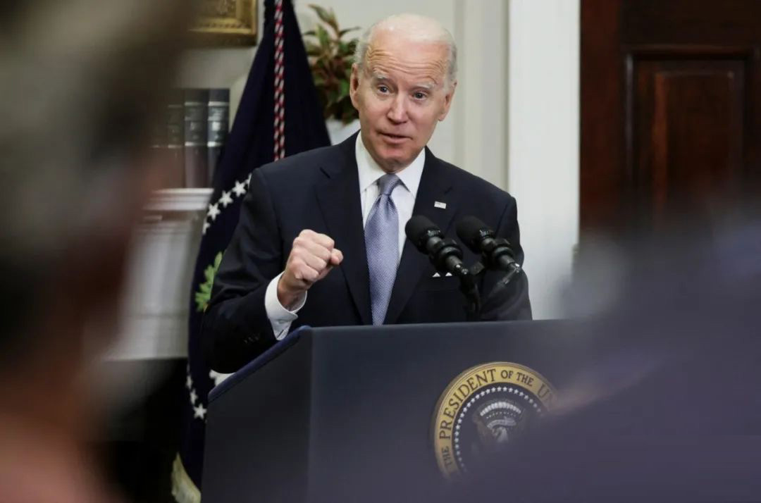 Biden bans Russian-linked ships from US ports