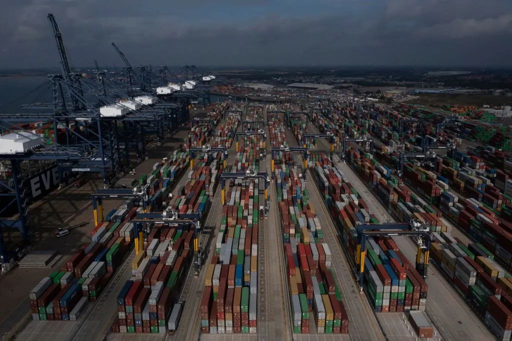 Workers at UKs container port Felixstowe plan 8-day strike